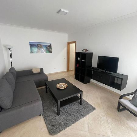 Cricket Apartments Ferrel  Kültér fotó